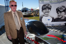Dr. Don Panoz with the new DeltaWing Racing Cars DeltaWing LM12 Elan Coupé