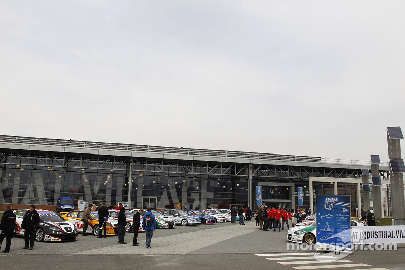 Team Presention Fiat Industrial Village Turin At Monza
