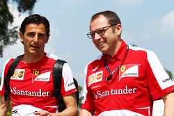 Pedro De La Rosa, Ferrari piloto de desenvolvimento com Stefano Domenicali, Diretor Geral da Ferrari