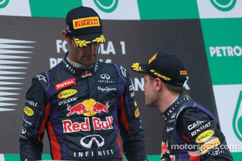 Podio: ganador de la carrera Sebastian Vettel, Red Bull Racing, segundo lugar Mark Webber, Red Bull