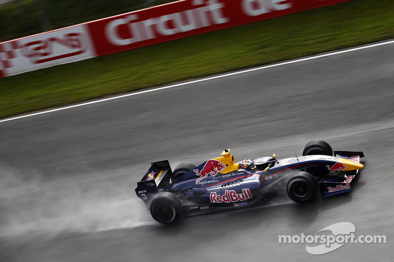 2012-2013: <img src="https://cdn-3.motorsport.com/static/img/cfp/0/0/0/100/173/s3/portugal-2.jpg" alt="" width="20" height="12" /> Аntonio Felix da Costa