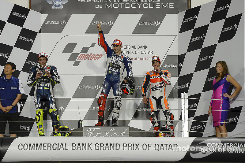 Podio: 1º Jorge Lorenzo, 2º Valentino Rossi, 3º Marc Márquez
