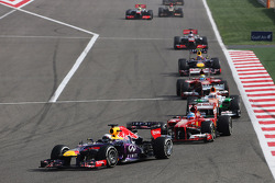 Sebastian Vettel, Red Bull Racing RB9 et Fernando Alonso, Ferrari F138