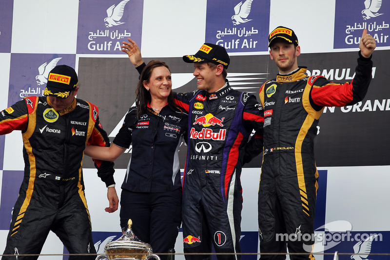 Podyum: Kimi Raikkonen, Lotus F1 Team, 2.; Sebastian Vettel, Red Bull Racing, Yarış galibi; Romain G