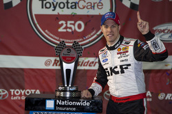 Pós-corrida: o vencedor Brad Keselowski