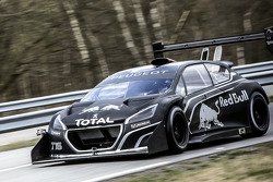 Sébastien Loeb, Peugeot 208 T16'yı test ediyor