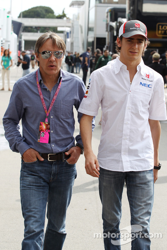 Esteban Gutierrez, Sauber with Adrian Fernandez