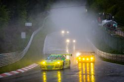 #50 Manthey-Racing Porsche 911 GT3 R (SP9): Marco Holzer, Nick Tandy, Jörg Bergmeister, Richard Lietz