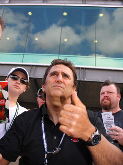 Alex Zanardi volta a Indianapolis