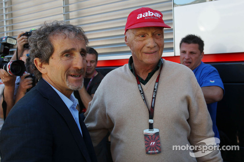 (L to R): Alain Prost, with Niki Lauda, Mercedes Non-Executive Chairman