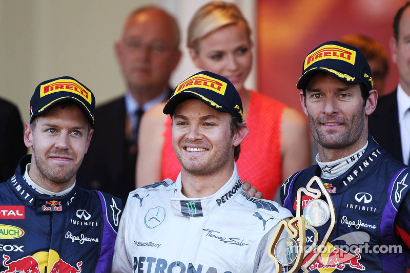 Podyum: Sebastian Vettel Red Bull Racing, 2.; Nico Rosberg, Mercedes AMG F1, Yarış galibi; Mark Webb