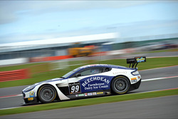 #99 Beechdean AMR Aston Martin Vantage GT3: Andrew Howard, Daniel Mckenzie, Jonny Adam