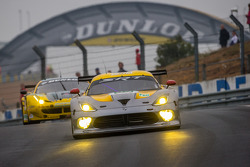 #93 SRT Motorsports Viper SRT GTS-R: Jonathan Bomarito, Tommy Kendall, Kuno Wittmer, Marc Goossens