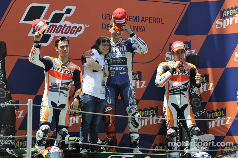 O vencedor Jorge Lorenzo, Yamaha Fatory Racing, segundo colocado Dani Pedrosa, Repsol Honda Team, terceiro colocado Marc Marquez, Repsol Honda Team