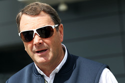 Nigel Mansell, FIA Comissário