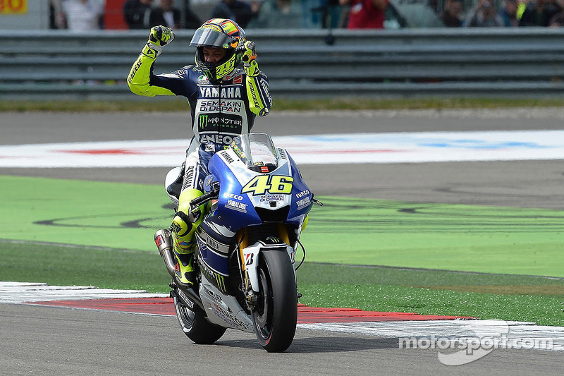 Race winner Valentino Rossi, Yamaha Factory Racing