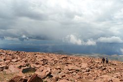 Amável vista do topo da Montanha