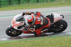 Alex de Angelis prueba el Pramac Ducati