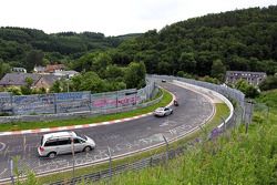 Autos auf der Nordschleife