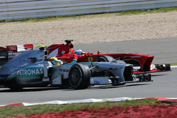 Lewis Hamilton, Mercedes Grand Prix e Fernando Alonso, Scuderia Ferrari
