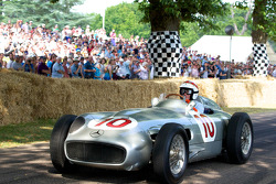 Sir Jackie Stewart, Mercedes-Benz W196