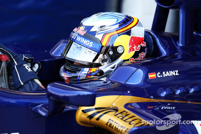 Carlos Sainz Jr., Scuderia Toro Rosso STR8 piloto de prueba