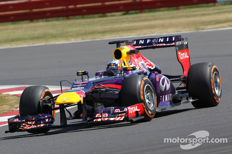 Carlos Sainz Jr., Red Bull Racing RB9 Test Driver