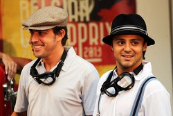 Fernando Alonso, Ferrari y Felipe Massa, Ferrari en un evento de Shell Volver al pasado