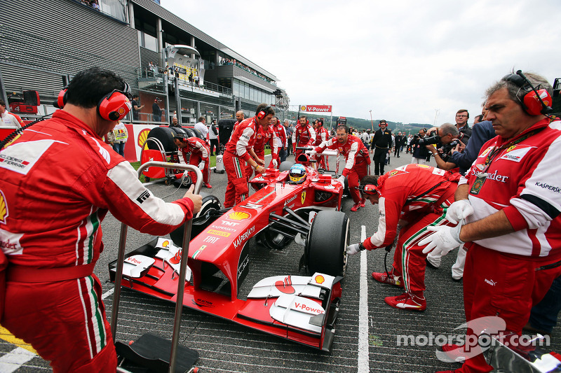 Fernando Alonso, Ferrari en la parrilla