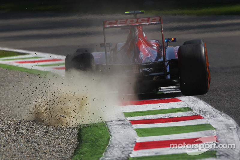 Daniel Ricciardo, Scuderia Toro Rosso STR8