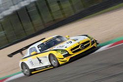 #19 Black Falcon, Mercedes-Benz SLS AMG GT3: Hubert Haupt, Andreas Simonsen
