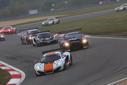 #69 Gulf Racing McLaren MP4-12C: Adam Carroll, Tim Mullen, Rob Bell