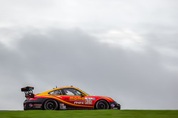#30 NGT Motorsport Porsche 911 GT3 Cup: Henrique Cisneros, Sean Edwards