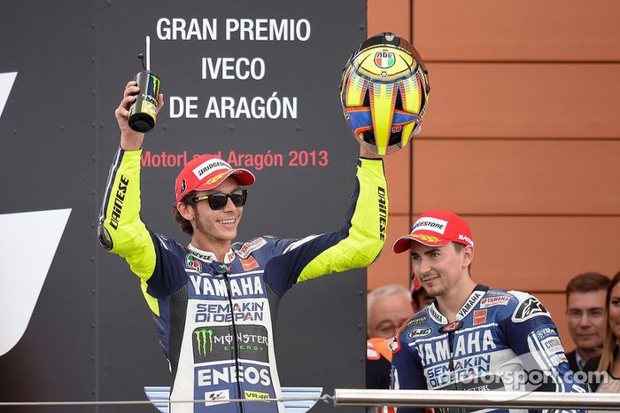 Primer podio de Rossi en Aragón, en 2012