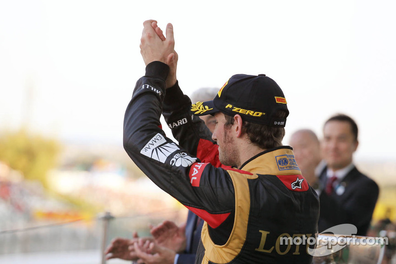 Romain Grosjean, Lotus F1 Team kutlama yapıyor his 3. position, Podyum