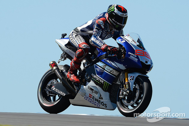 Moyenne au tour : 182,1 km/h