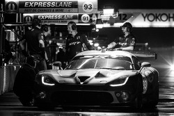 #93 SRT Motorsports SRT Viper GTS-R: Jonathan Bomarito, Kuno Wittmer, Tommy Kendall