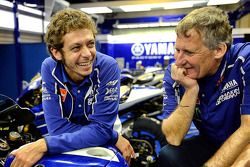 Valentino Rossi, Yamaha Factory Racing, mit Crewchief Jeremy Burgess