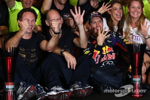 Sebastian Vettel, Red Bull Racing celebrates his 4th championship win with the team