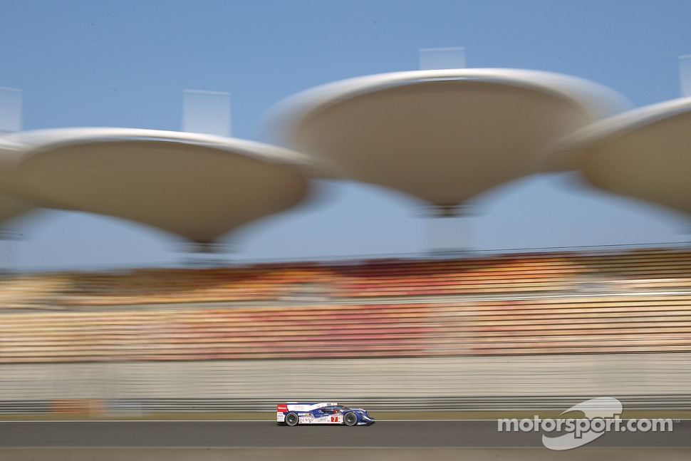 #7 Toyota Racing Toyota TS030 - hybrid: Alexander Wurz, Nicolas Lapierre