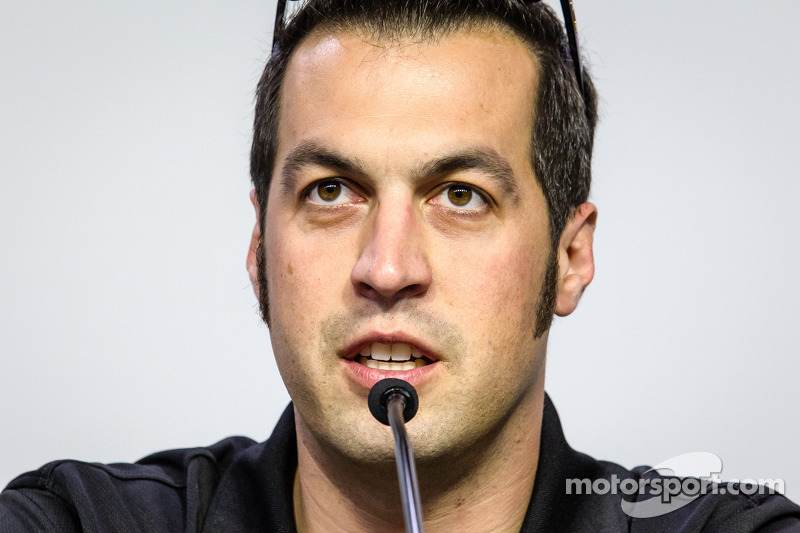 Coletiva de imprensa: piloto da NASCAR Nationwide Series, Sam Hornish Jr.