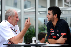 Helmut Marko, Red Bull Racing Danışmanı, ve Daniel Ricciardo