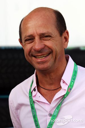 Roberto Moreno (BRA)