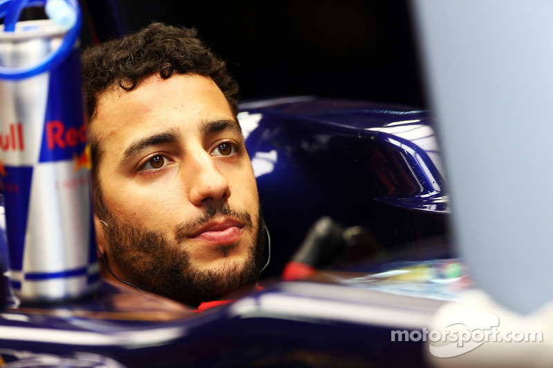 Daniel Ricciardo, Scuderia Toro Rosso STR8