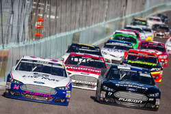 David Ragan, Front Row Motorsports Ford and Ricky Stenhouse Jr., Roush Fenway Racing Ford