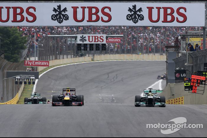 Mark Webber, Red Bull Racing y Nico Rosberg, Mercedes GP