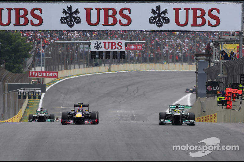Mark Webber, Red Bull Racing y Nico Rosberg, Mercedes GP