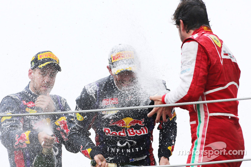 Sebastian Vettel, Red Bull Racing, Mark Webber, Red Bull Racing y Fernando Alonso, Scuderia Ferrari