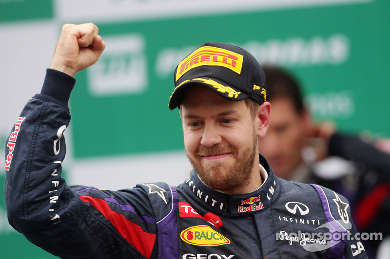 Campeón: Sebastian Vettel llegaba a la cumbre de su carrera al conquistar el tetracampeonato con Red Bull, con 13 victorias, siendo nueve consecutivas.