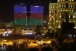 corrida carros nas ruas de Baku